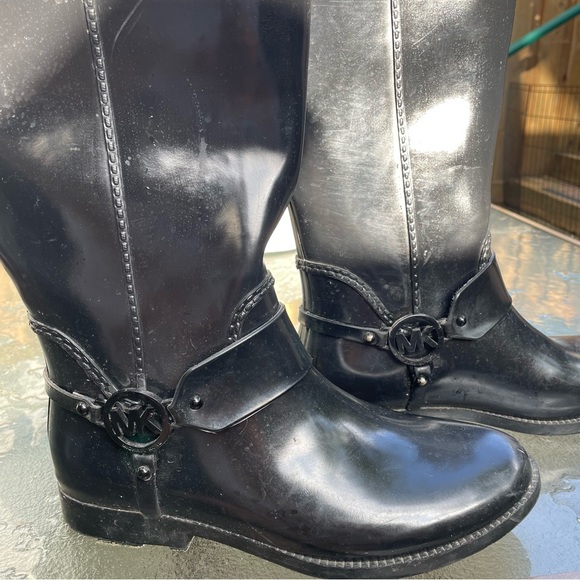 Michael Kors Riding/Rain Boots - Picture 4 of 6
